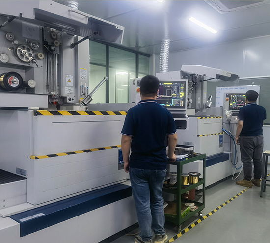 品(pin)質(zhi)如(ru)生(sheng)命(ming)，産品(pin)即人品(pin)