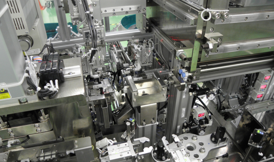 汽(qi)車(che)行業(ye)領域