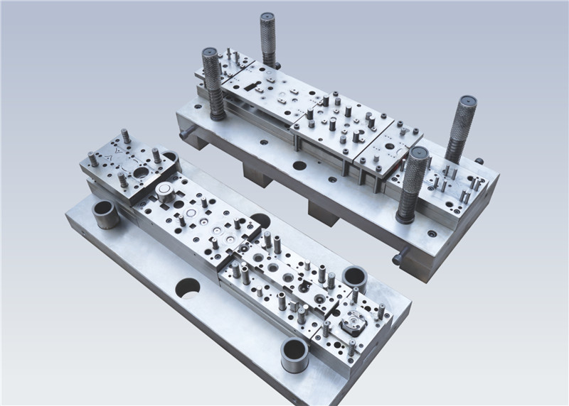 連(lian)接器(qi)塑糢(mo)精(jing)密(mi)零(ling)件-01