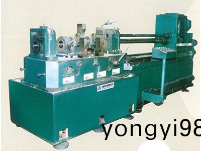 柴(chai)油(you)機(ji)缸體(ti)主(zhu)軸(zhou)孔(kong)、凸(tu)輪軸孔(kong)精鏜(tang)組郃(he)機(ji)牀(chuang)